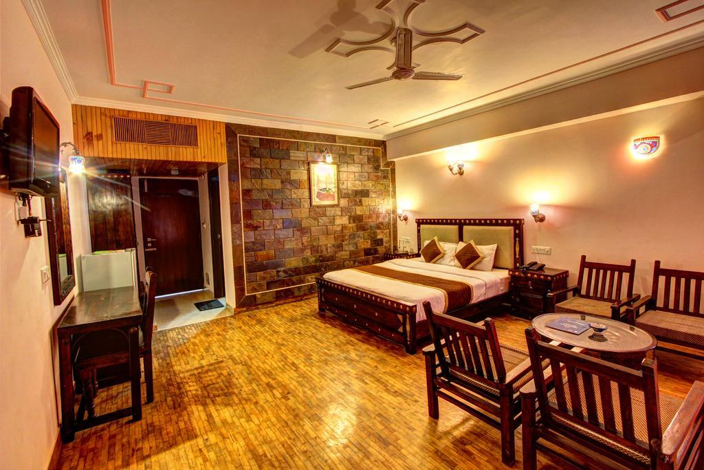 Hotel The Himachal Inn Manali  Ngoại thất bức ảnh